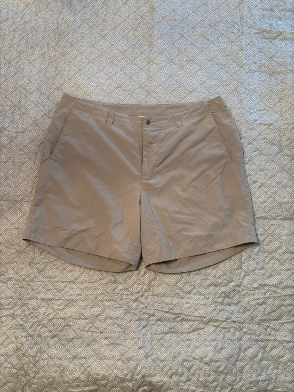 sahalie. Light Khaki Women's Casual‎ Bermuda Shorts🤎 size 14
